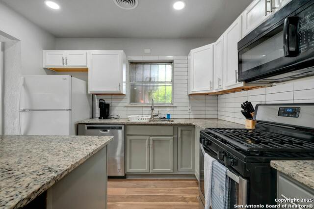 Image 14 of 25 For 2223 Hays  