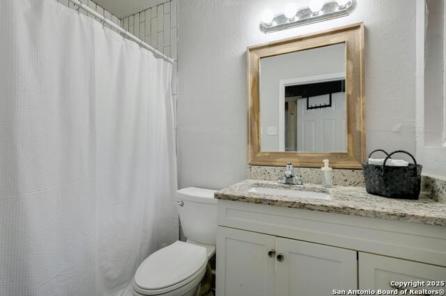 Image 16 of 25 For 2223 Hays  