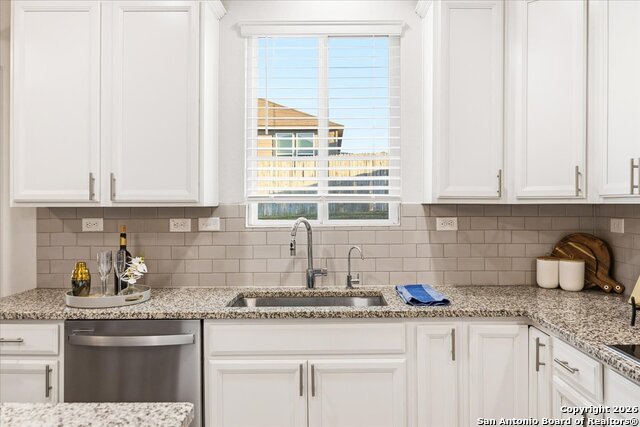 Image 16 of 41 For 631 Ridgehorn Dr