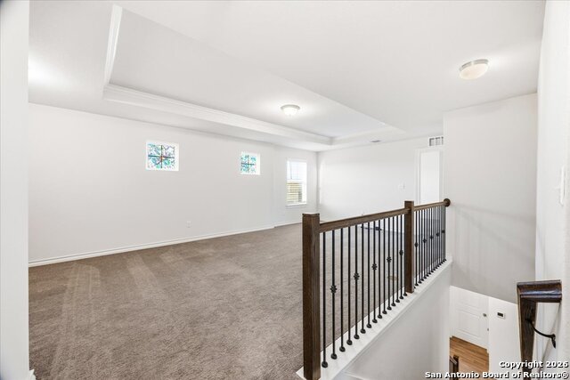 Image 18 of 41 For 631 Ridgehorn Dr