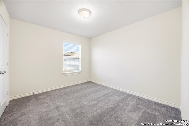 Image 27 of 41 For 631 Ridgehorn Dr