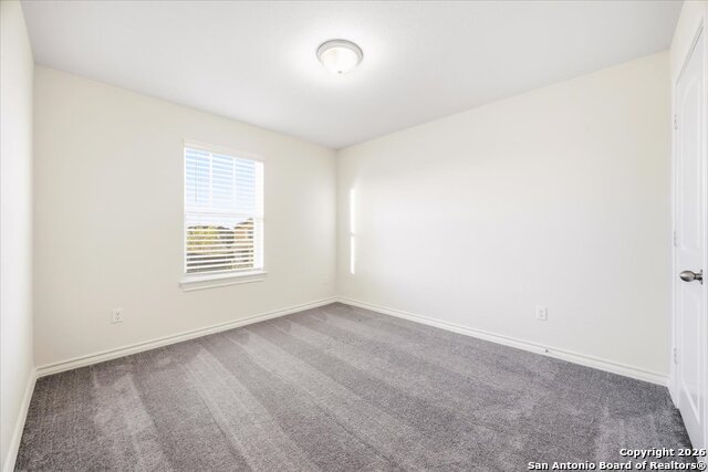 Image 28 of 41 For 631 Ridgehorn Dr