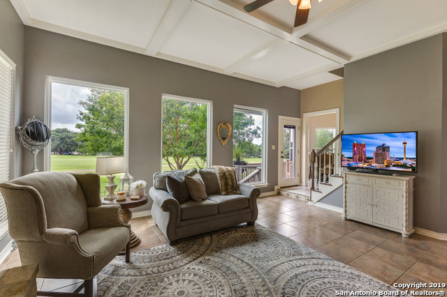 Image 10 of 33 For 29707 Fairway Bluff