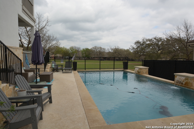 Image 28 of 33 For 29707 Fairway Bluff