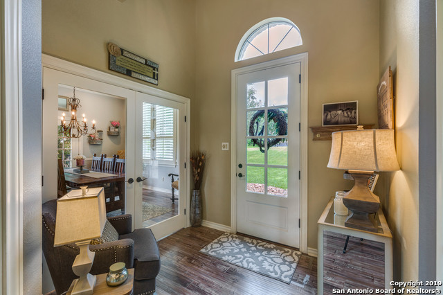 Image 5 of 33 For 29707 Fairway Bluff