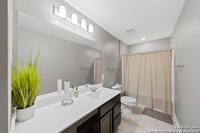 Image 28 of 37 For 327 Carlito Cv