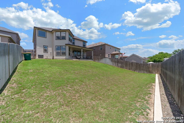 Image 36 of 37 For 327 Carlito Cv