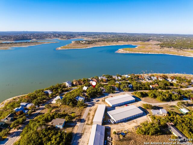 Image 13 of 22 For 411 Carpenter Dr