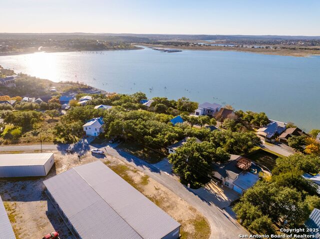 Image 22 of 22 For 411 Carpenter Dr