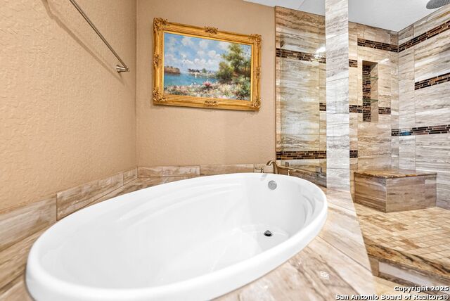 Image 36 of 52 For 435 Carpenter Dr