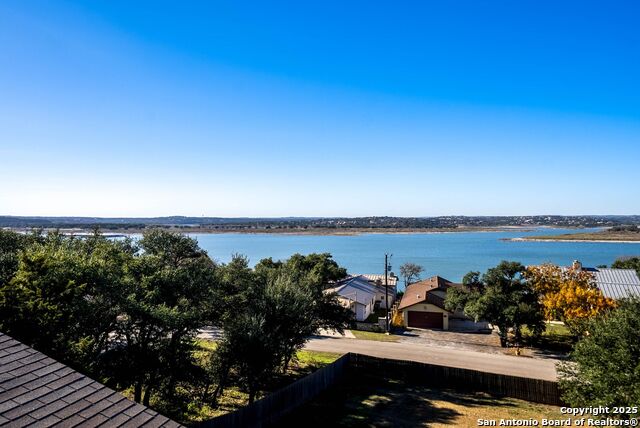 Image 42 of 52 For 435 Carpenter Dr