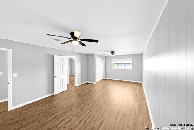 Image 18 of 29 For 423 Carpenter Dr