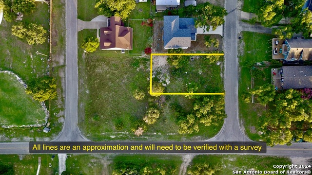 Image 2 of 15 For 119 Friendlywood Dr