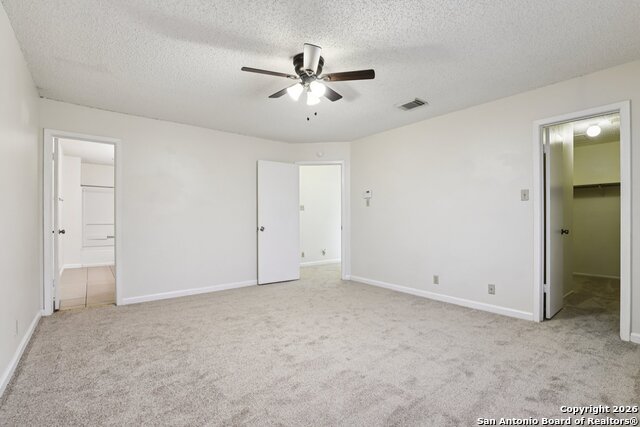 Image 19 of 32 For 8330 Bent Meadow