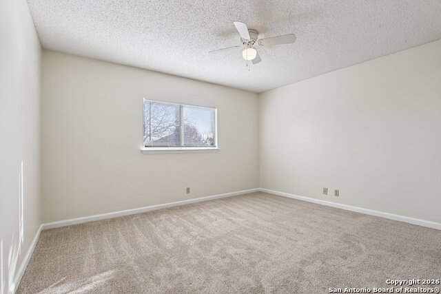 Image 23 of 32 For 8330 Bent Meadow