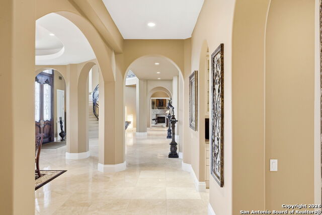 Image 11 of 50 For 2 Admirals Way