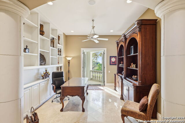 Image 15 of 50 For 2 Admirals Way