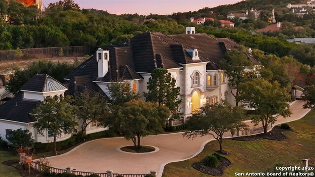 Image 2 of 50 For 2 Admirals Way