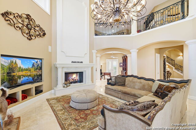 Image 23 of 50 For 2 Admirals Way