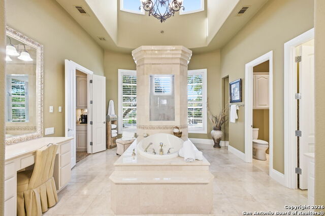 Image 29 of 50 For 2 Admirals Way