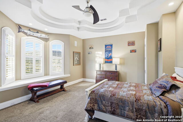 Image 30 of 50 For 2 Admirals Way