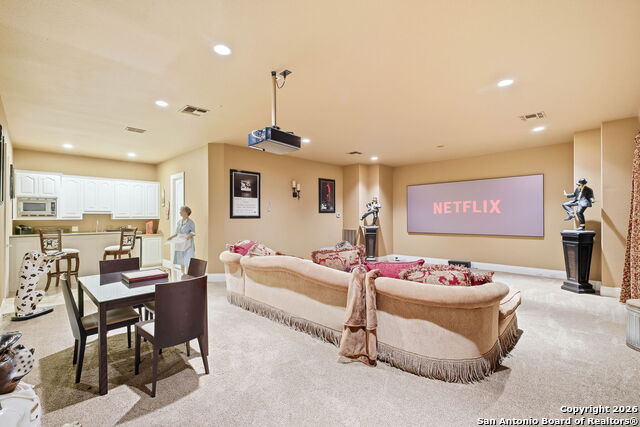 Image 34 of 50 For 2 Admirals Way