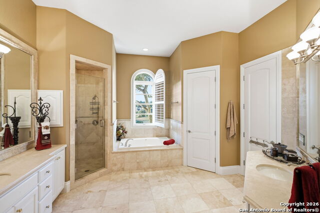 Image 36 of 50 For 2 Admirals Way