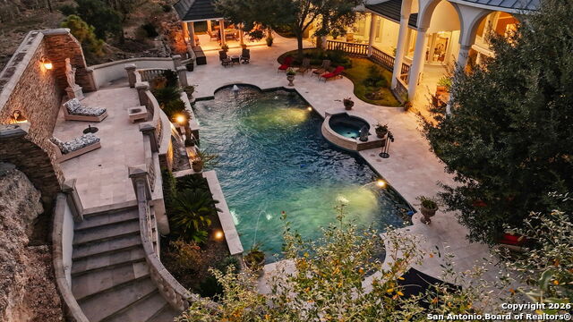 Image 40 of 50 For 2 Admirals Way