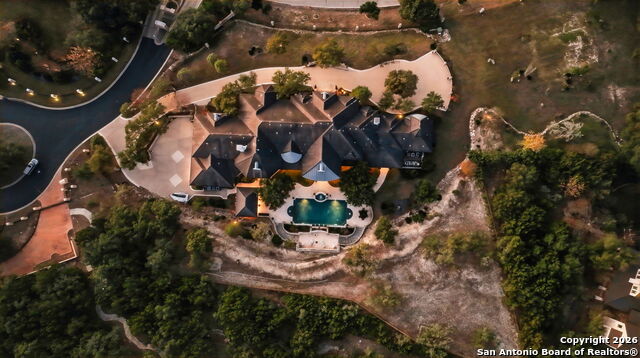 Image 47 of 50 For 2 Admirals Way