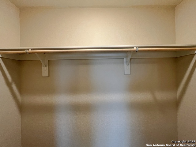 Image 18 of 38 For 13862 Enzo Gate  101