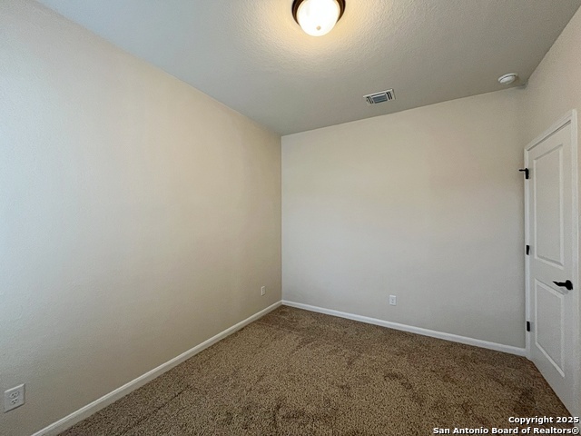 Image 22 of 38 For 13862 Enzo Gate  101