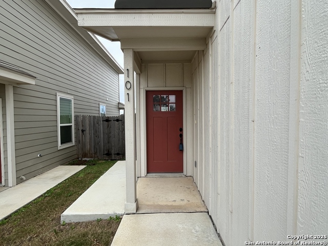 Image 31 of 38 For 13862 Enzo Gate  101