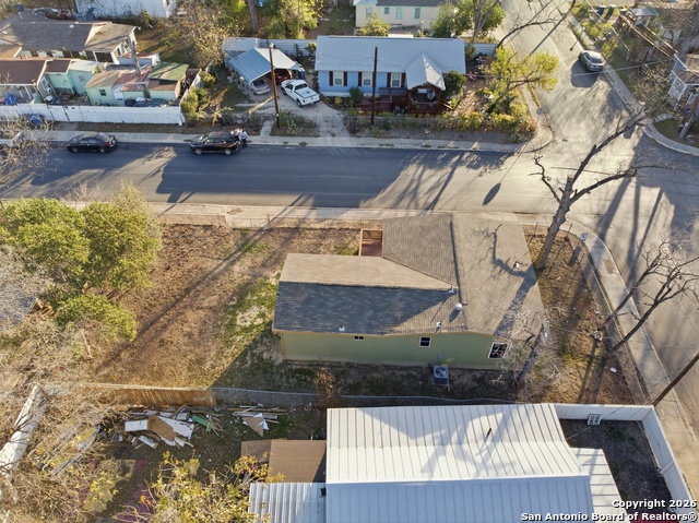 Image 26 of 27 For 215 30th Sw