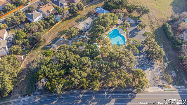 Listing photo id 11 for 9335 Wildstone Place