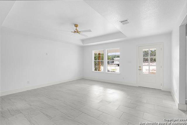 Image 19 of 34 For 1096 Deer Valley