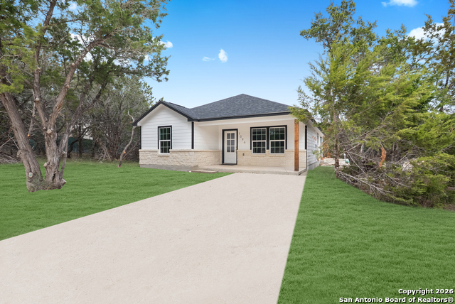 Image 3 of 34 For 1096 Deer Valley