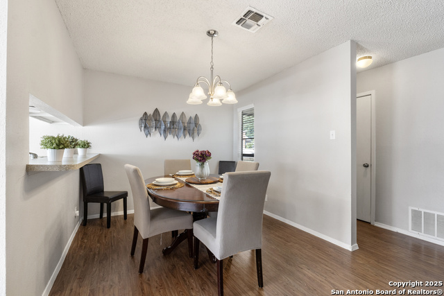 Image 11 of 41 For 8311 Meadow Forest