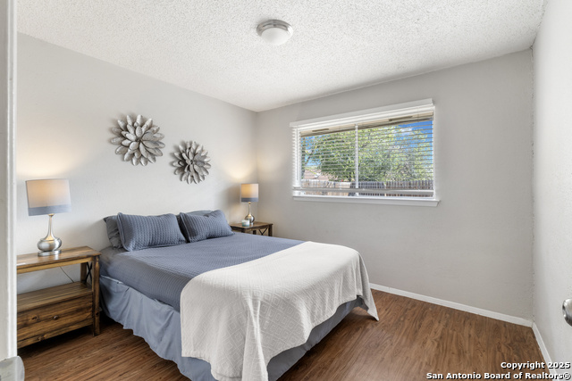 Image 28 of 41 For 8311 Meadow Forest