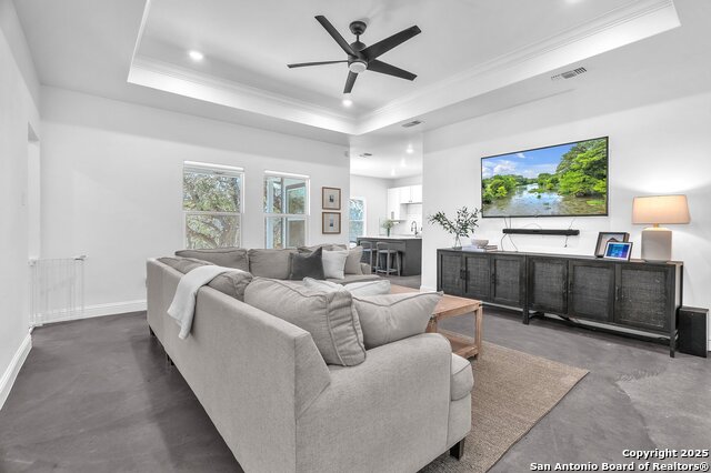 Image 10 of 48 For 348 Fawn  