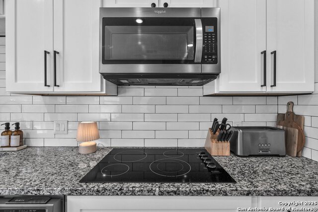 Image 21 of 48 For 348 Fawn  