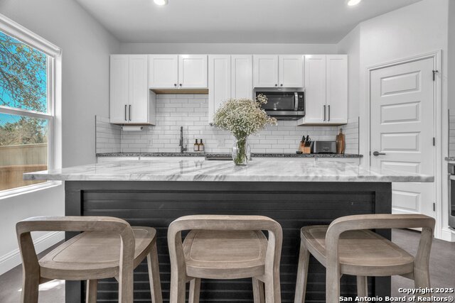 Image 24 of 48 For 348 Fawn  