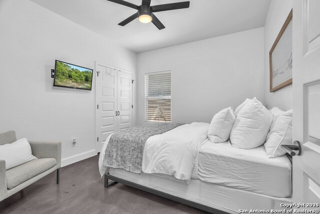 Image 39 of 48 For 348 Fawn  