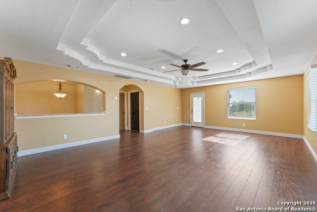 Image 19 of 75 For 2930 Shane Rd