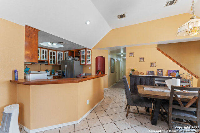 Image 23 of 75 For 2930 Shane Rd