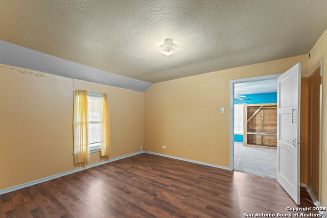 Image 44 of 75 For 2930 Shane Rd