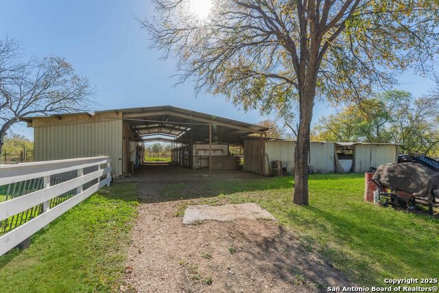 Image 52 of 75 For 2930 Shane Rd