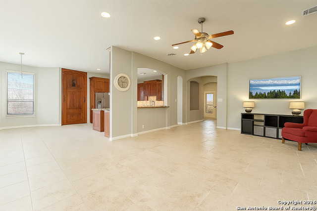 Image 11 of 27 For 9014 Woodland Pass