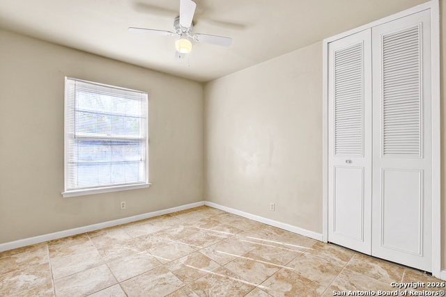 Image 14 of 23 For 6711 Spring Hollow