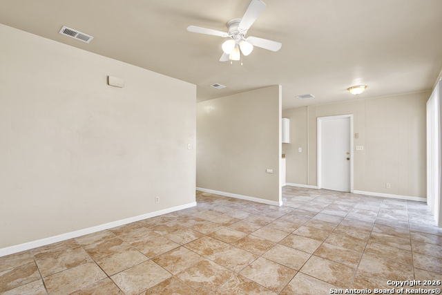 Image 6 of 23 For 6711 Spring Hollow