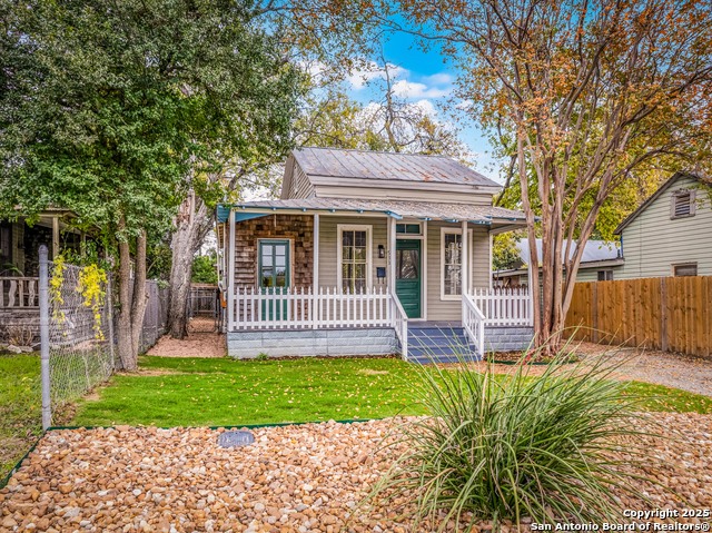 Details for 533 Bridge St. W, New Braunfels, TX 78130